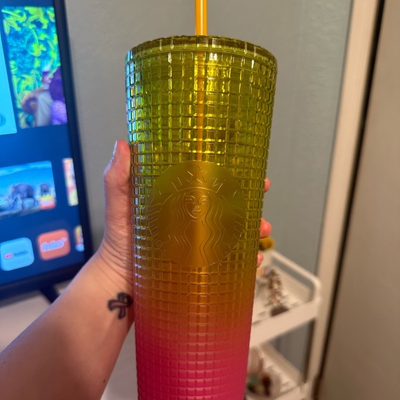 *NWT* Starbucks Watermelon Grid Tumbler - Picture 2 of 3